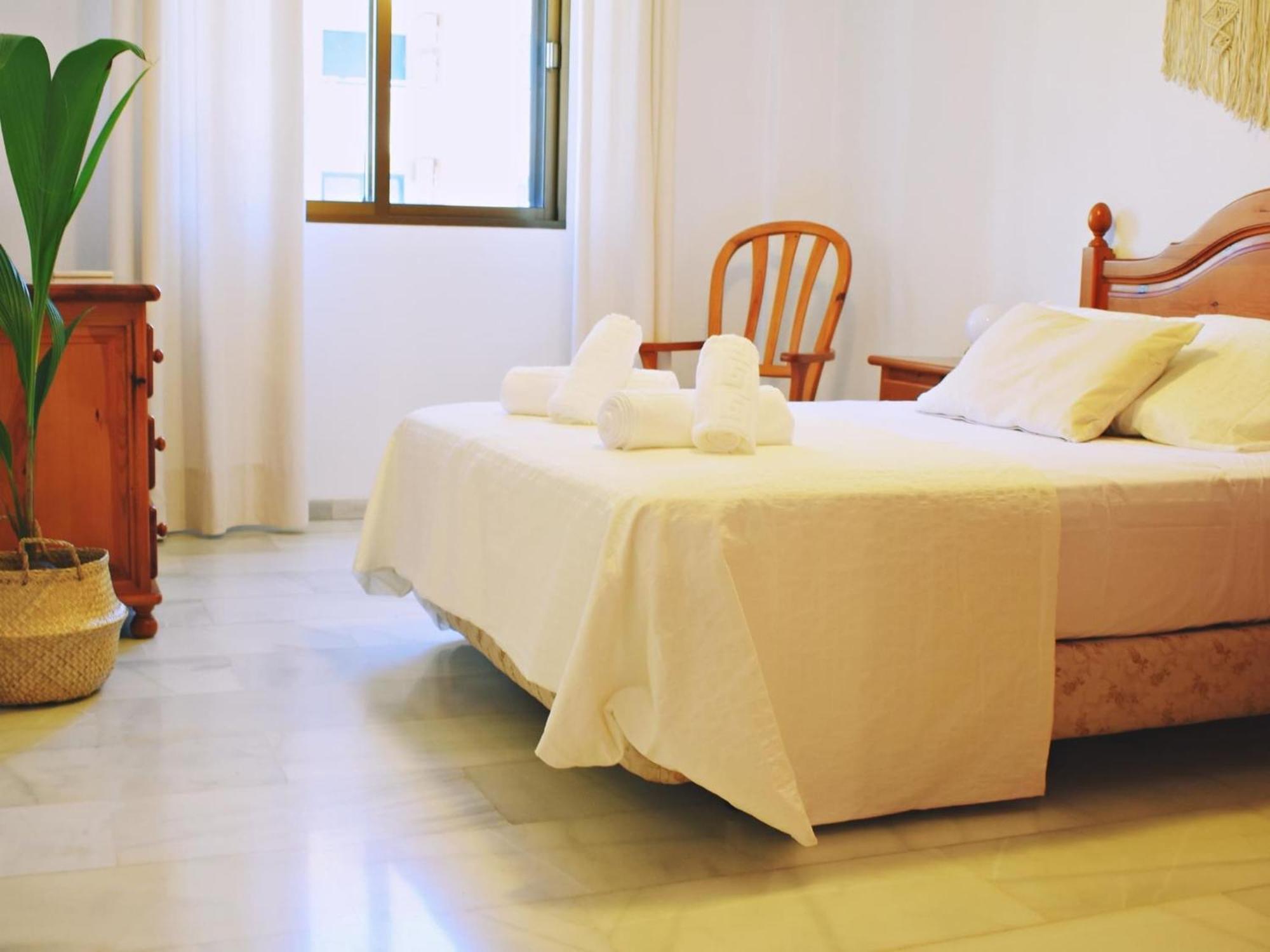 Amplio Y Luminoso Apartamento Cerca Del Centro Y La Playa Con Piscina Y Parking Privado Μάλαγα Εξωτερικό φωτογραφία