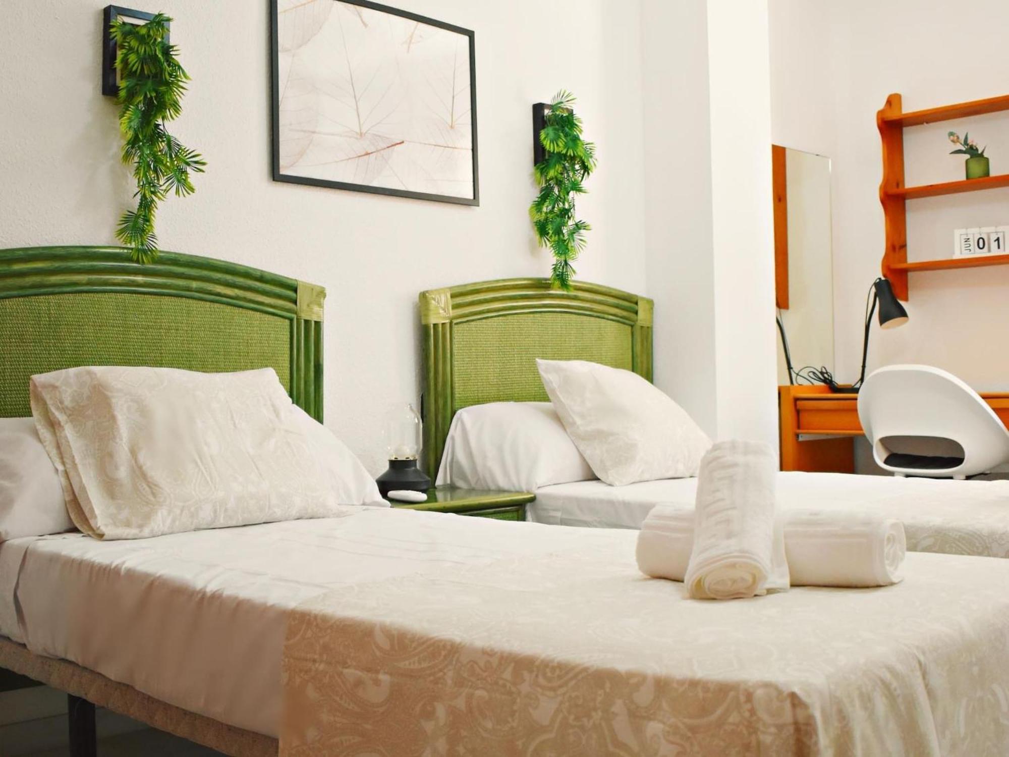 Amplio Y Luminoso Apartamento Cerca Del Centro Y La Playa Con Piscina Y Parking Privado Μάλαγα Εξωτερικό φωτογραφία
