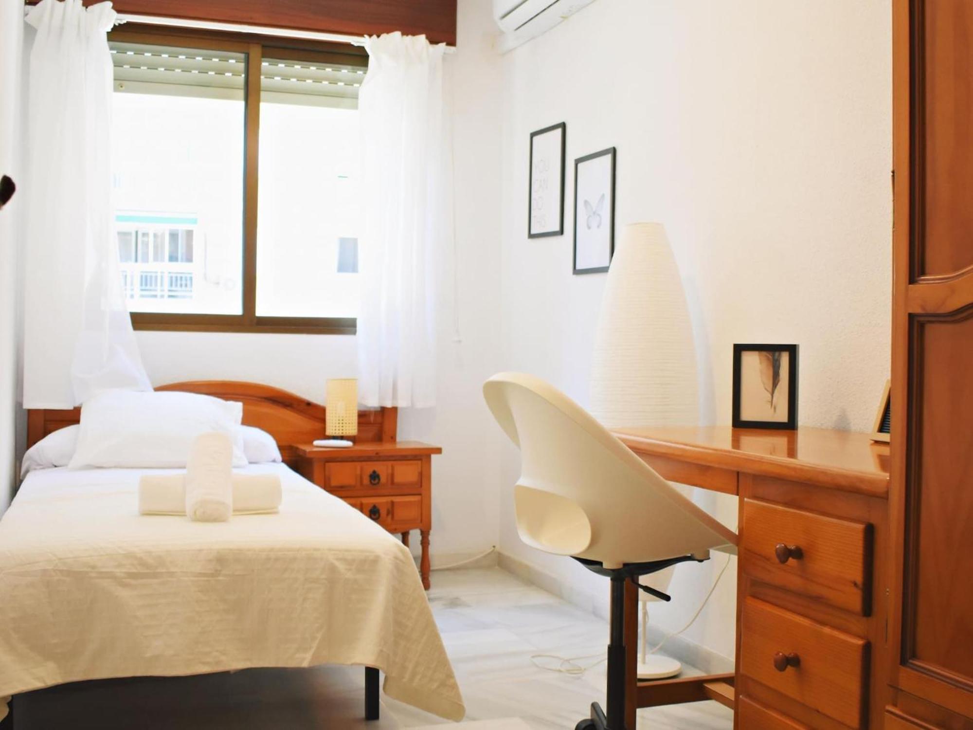 Amplio Y Luminoso Apartamento Cerca Del Centro Y La Playa Con Piscina Y Parking Privado Μάλαγα Εξωτερικό φωτογραφία